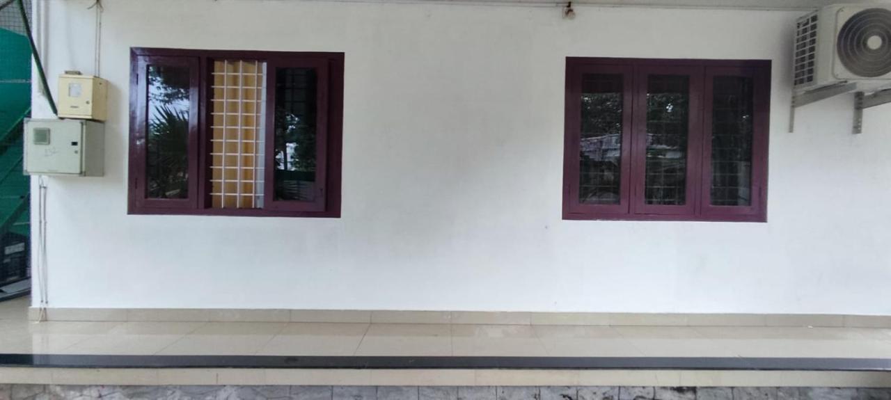 Marari Peterland Apartment Alappuzha ภายนอก รูปภาพ