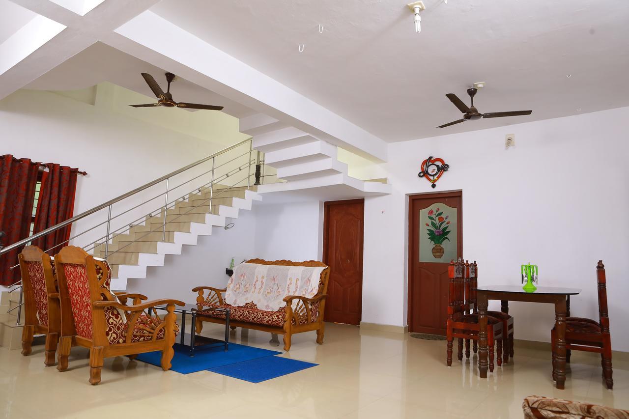 Marari Peterland Apartment Alappuzha ภายนอก รูปภาพ