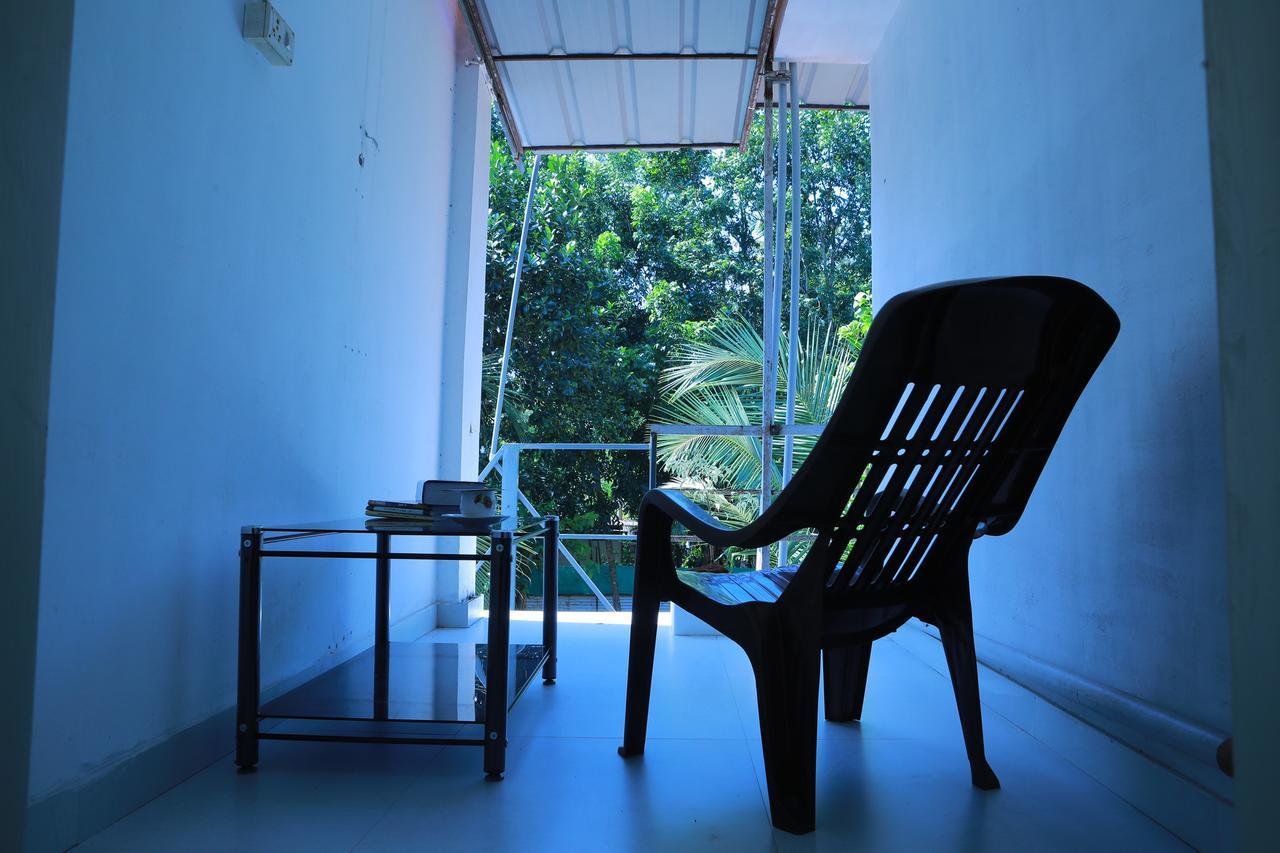 Marari Peterland Apartment Alappuzha ภายนอก รูปภาพ
